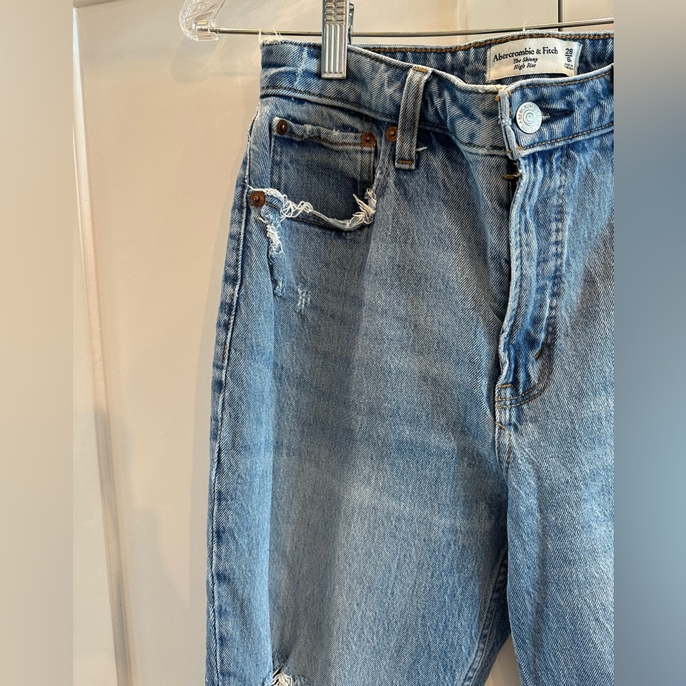 A&F Curve Love Skinny High Rise Jeans